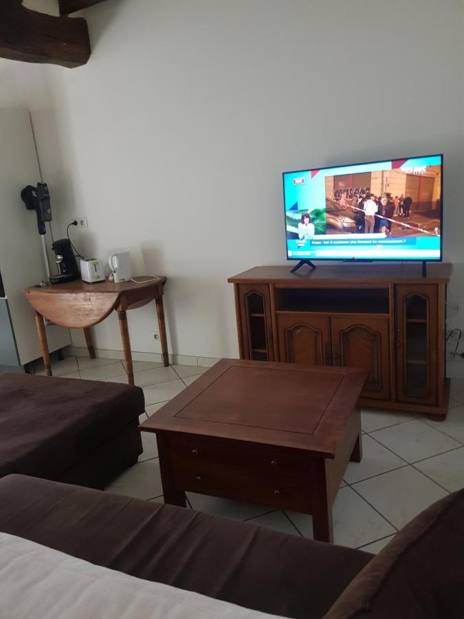 Chez Laiko Wifi Gratuit Villa Beaulieu-sur-Loire ภายนอก รูปภาพ